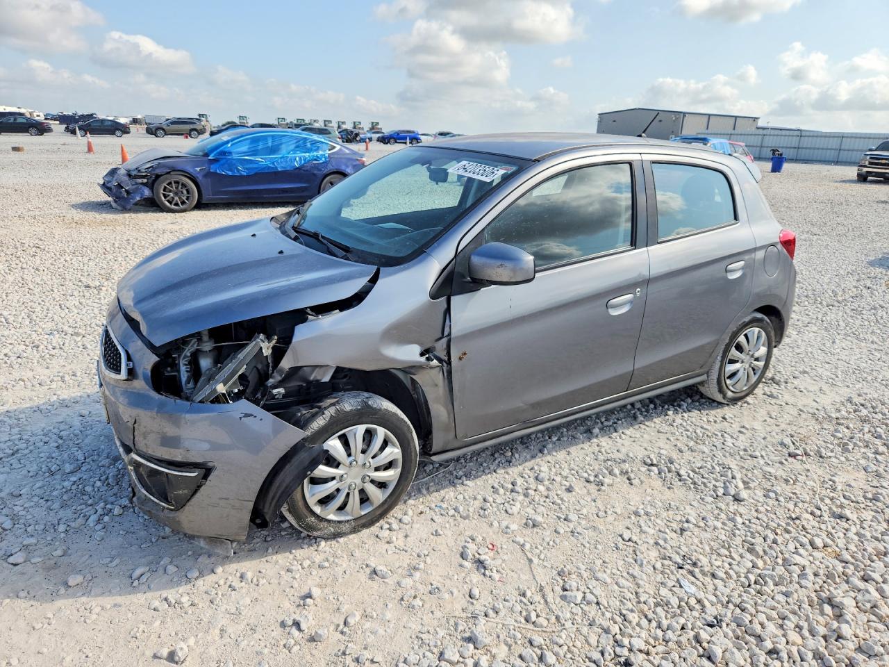 2018 Mitsubishi Mirage ES, VIN ML32A3HJ2JH013715 — Front end