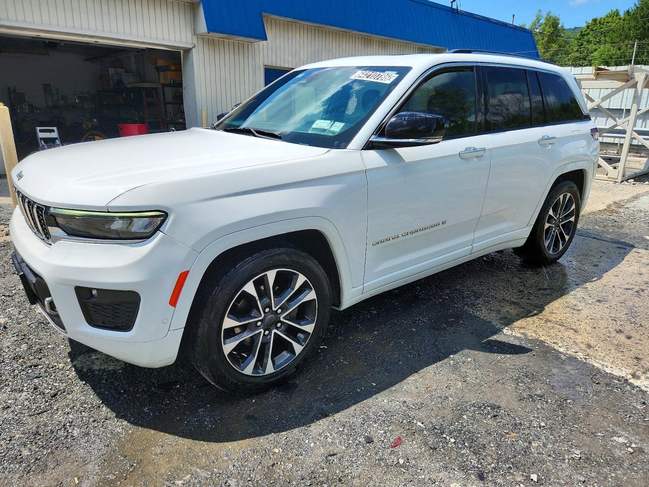 2022 Jeep Grand Cherokee Overland, VIN 1C4RJHDG7N8540240 — Mechanical