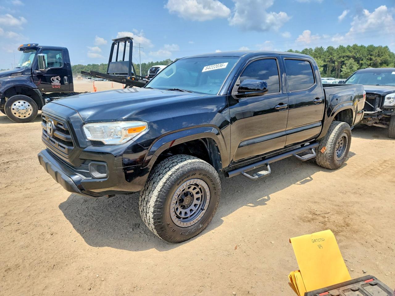 2017 Toyota Tacoma SR, VIN 5TFAX5GN8HX097272 — Side