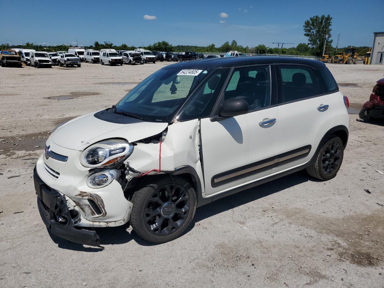 2015 FIAT 500L Urbana Trekking, VIN ZFBCFADH0FZ032049 — Undercarriage