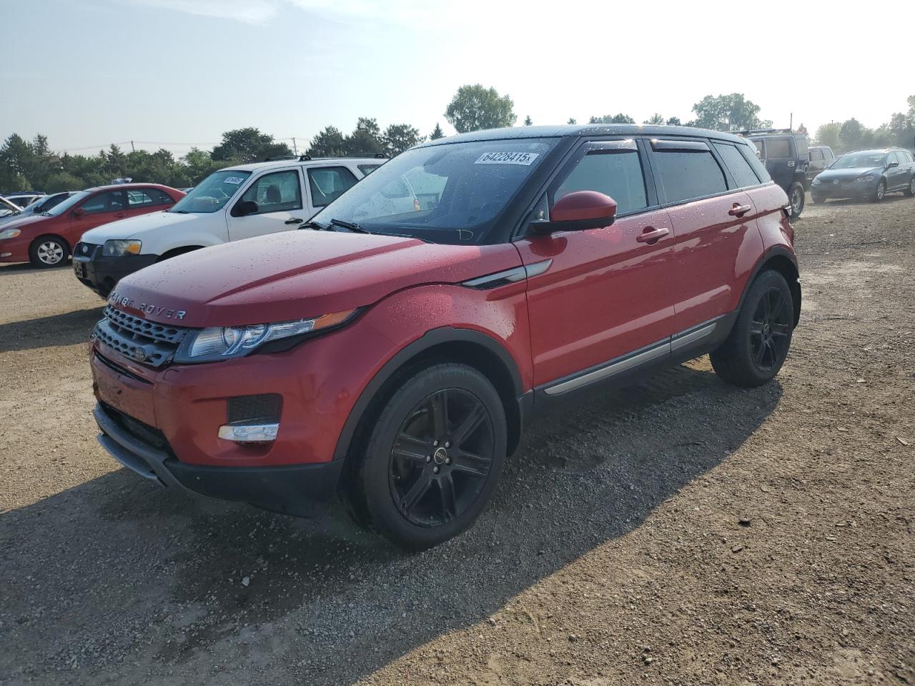 2015 Land Rover Range Rover Evoque Pure Premium, VIN SALVR2BG9FH977755 — Front end