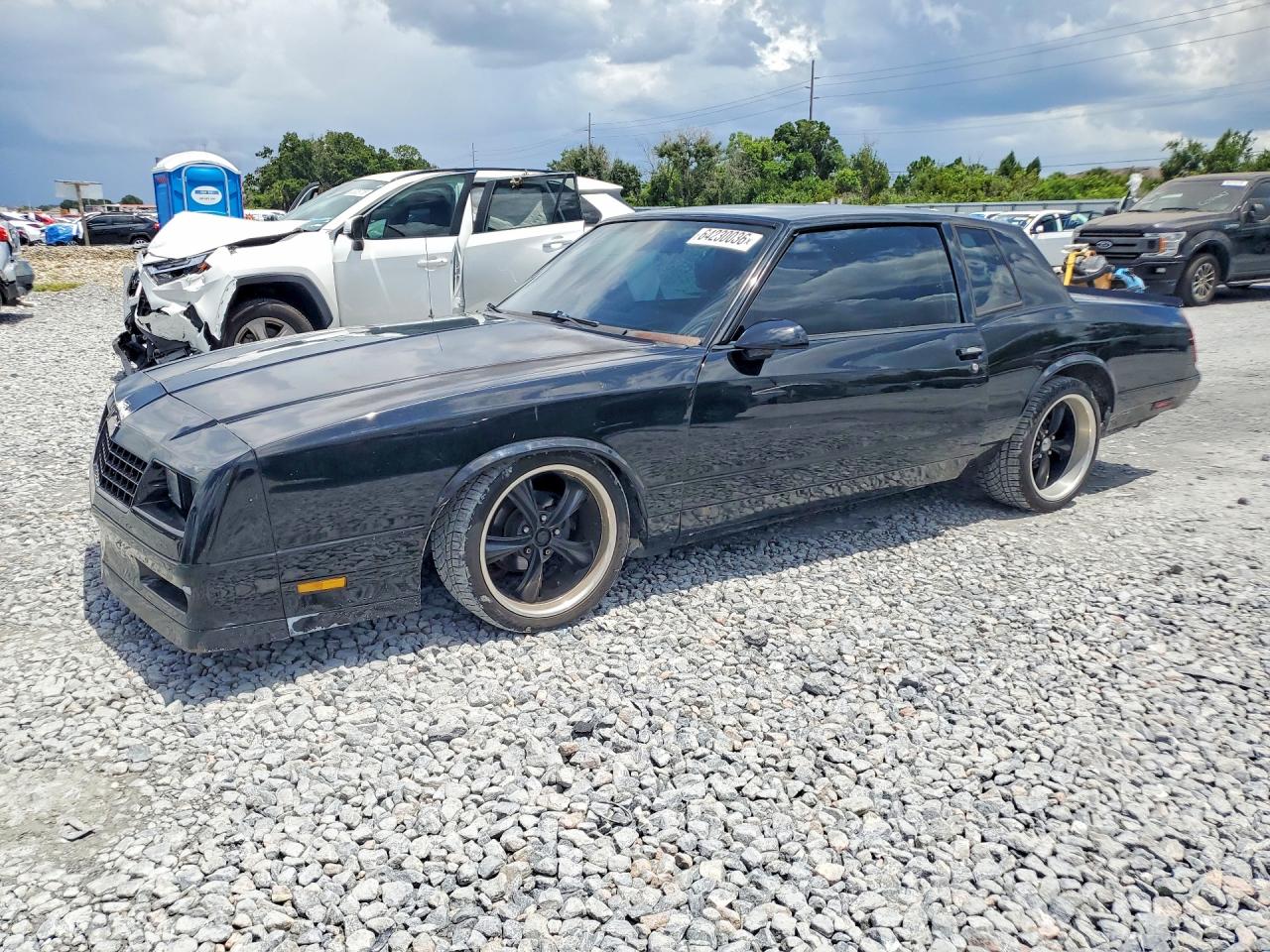 1987 Chevrolet Monte Carlo Sport SS, VIN 1G1GZ11G6HR111660 — Мелкие вмятины и царапины