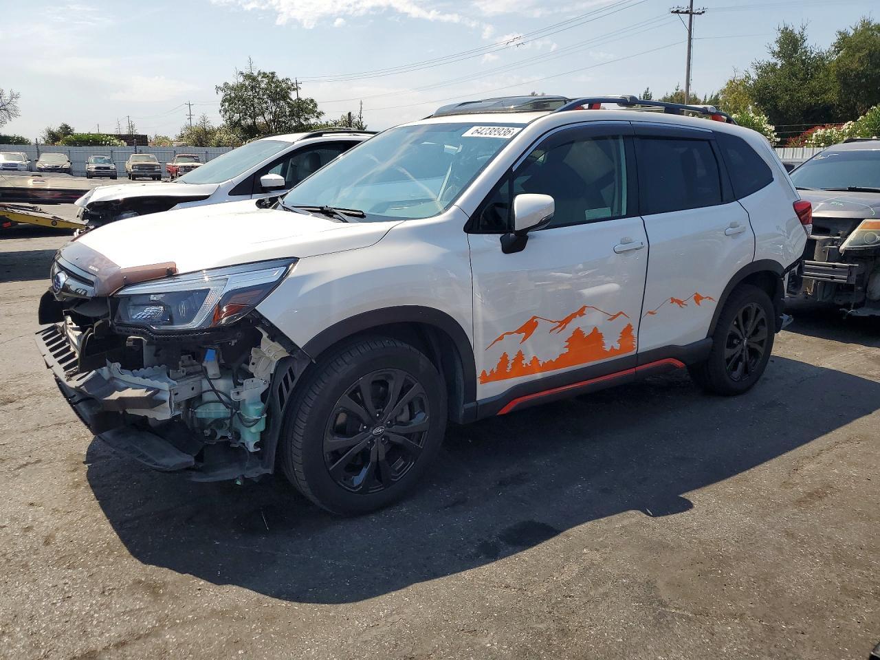 2021 Subaru Forester Special Sports, VIN JF2SKALC0MH423815 — Перед