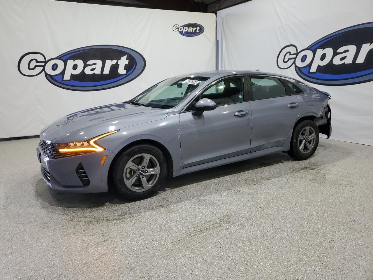 2022 Kia K5 LXS, VIN 5XXG14J21NG140860 — Rear end