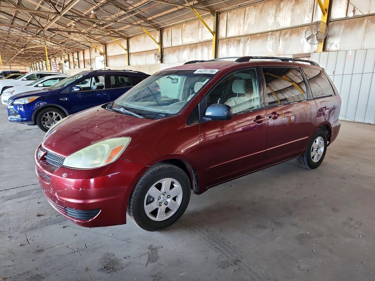 2004 Toyota Sienna LE, VIN 5TDZA23CX4S197123 — Minor dents and scratches