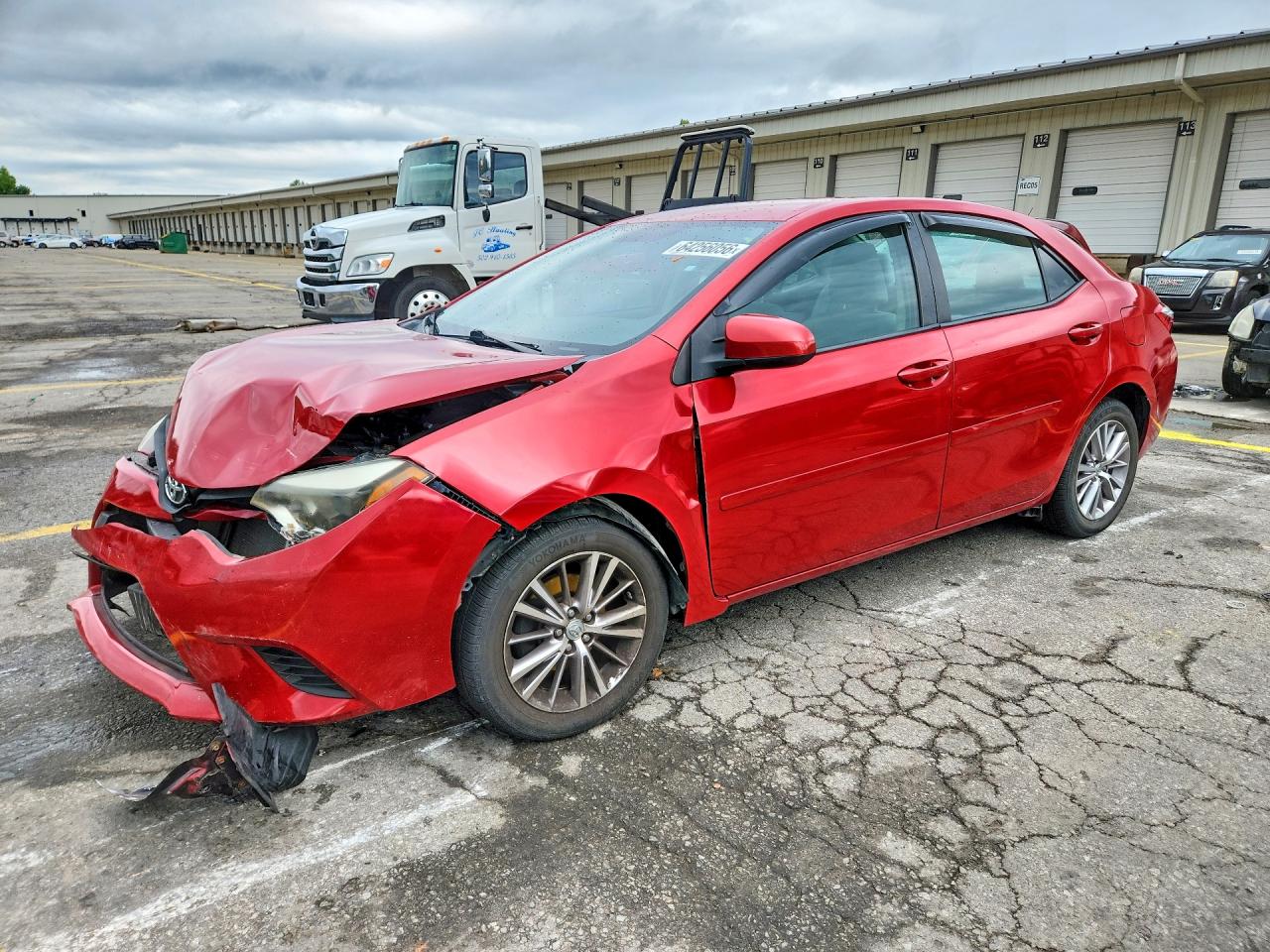 2014 Toyota Corolla S Plus, VIN 2T1BURHE2EC068461 — Front end