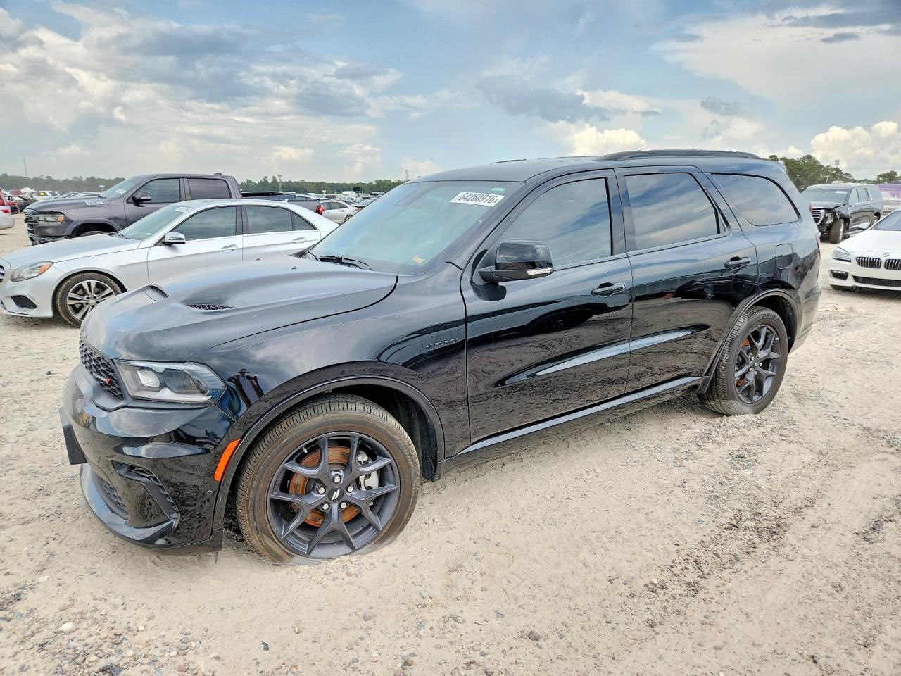 2026 Dodge Durango GT Plus HEMI V8, VIN 1C4SDJCT1TC173702 — Side