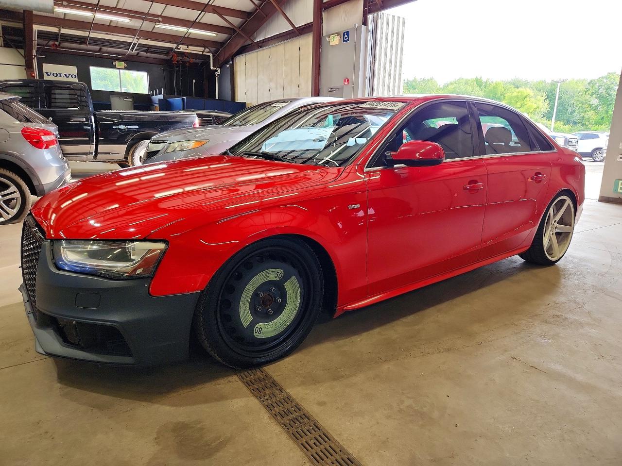 2015 Audi A4 Premium, VIN WAUBFAFL0FN020286 — Minor dents and scratches