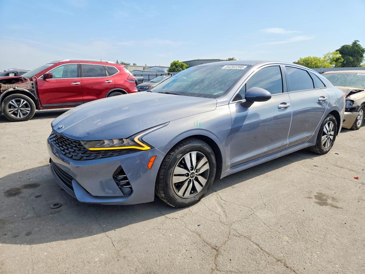 2021 Kia K5 LXS, VIN 5XXG14J24MG064324 — Vandalism