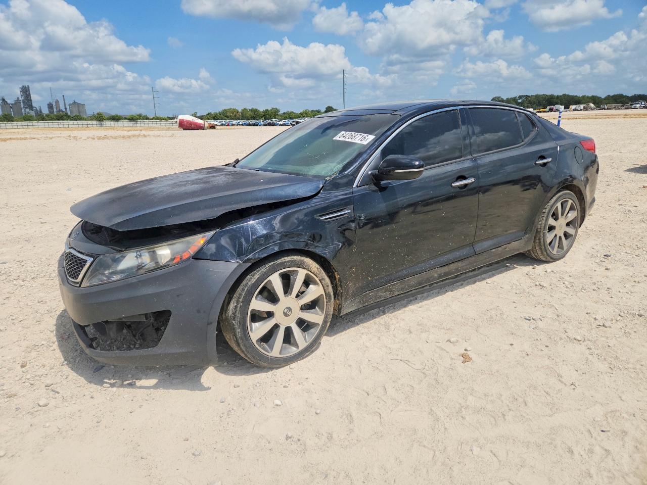 2012 Kia Optima SX, VIN 5XXGR4A63CG030918 — Front end