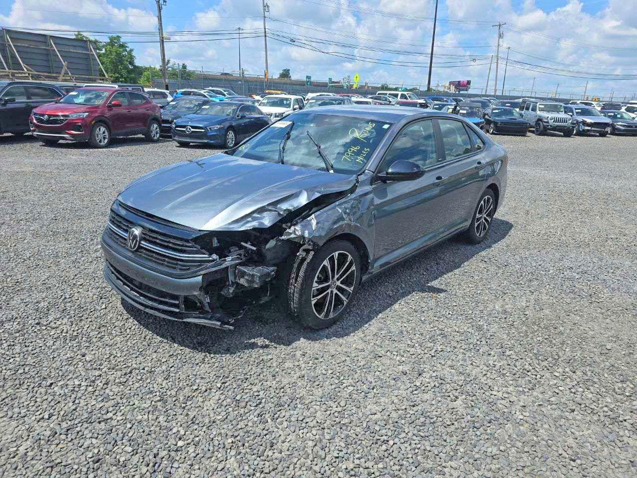 2024 Volkswagen Jetta Sport, VIN 3VWBM7BUXRM034024 — Front end