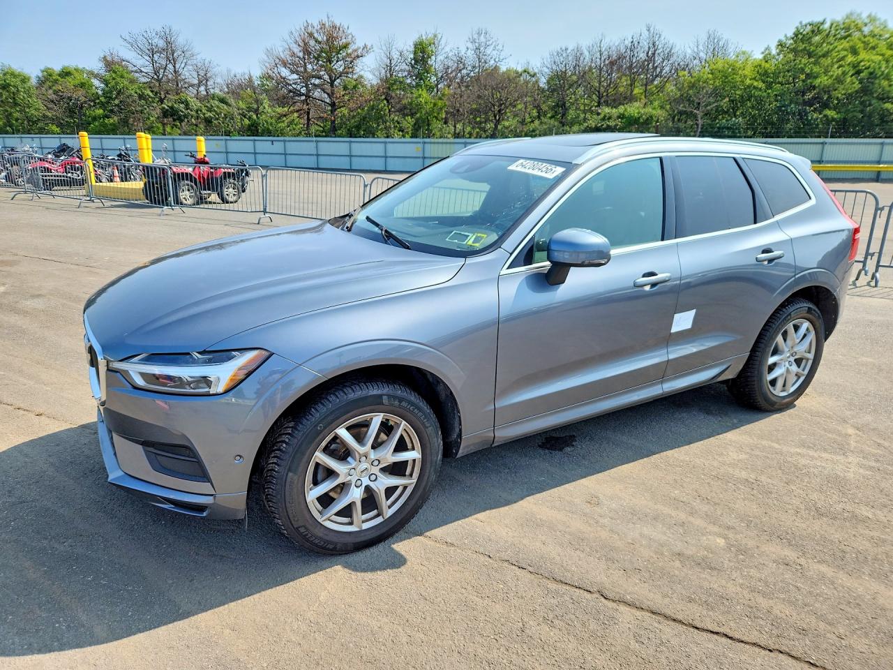 2019 Volvo XC60 Momentum, VIN LYV102RK4KB197118 — Water / flood