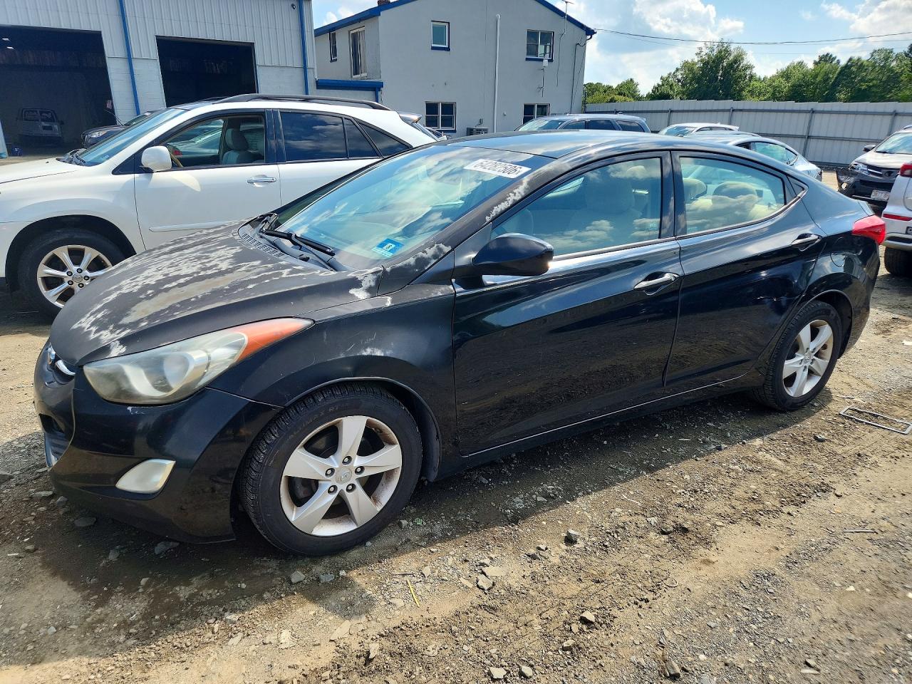 2013 Hyundai Elantra GLS, VIN 5NPDH4AE3DH207924 — Front end