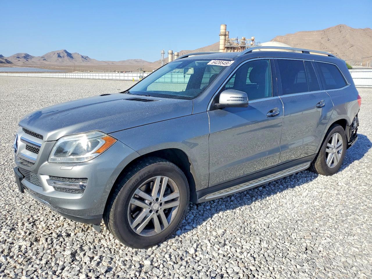 2014 Mercedes-Benz GL 450, VIN 4JGDF7CE4EA280373 — Rear end