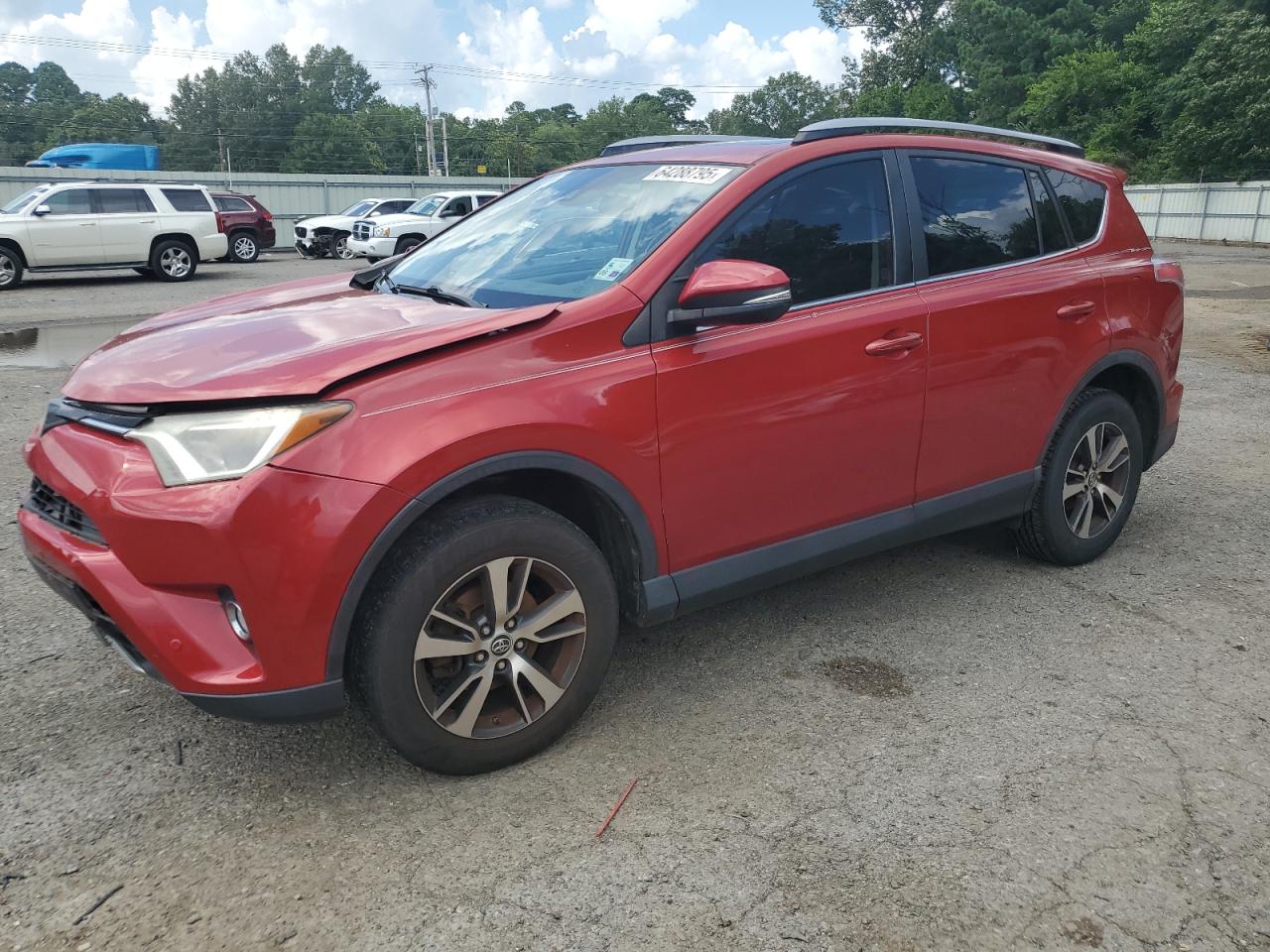 2017 Toyota RAV4 XLE, VIN JTMWFREVXHJ145604 — Front end