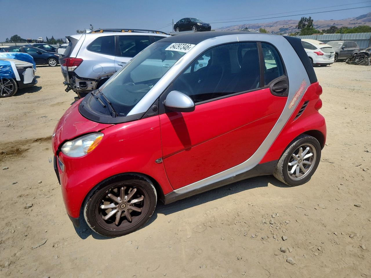 2009 Smart fortwo Pure, VIN WMEEJ31X09K295118 — Мелкие вмятины и царапины