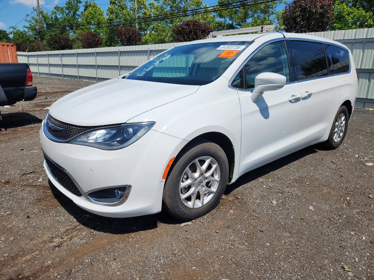 2020 Chrysler Pacifica Touring, VIN 2C4RC1FG1LR121719 — Stripped