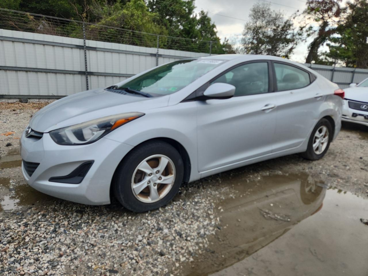 2014 Hyundai Elantra SE, VIN 5NPDH4AE4EH480470 — Missing or altered VIN