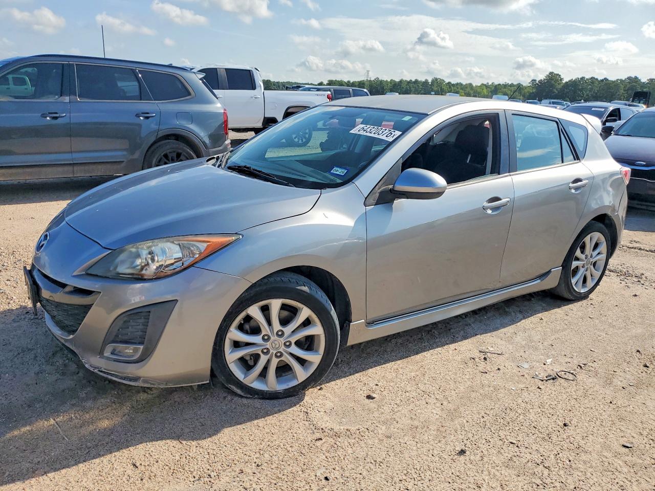 2010 Mazda 3 S Grand Touring, VIN JM1BL1H57A1335063 — Rear end