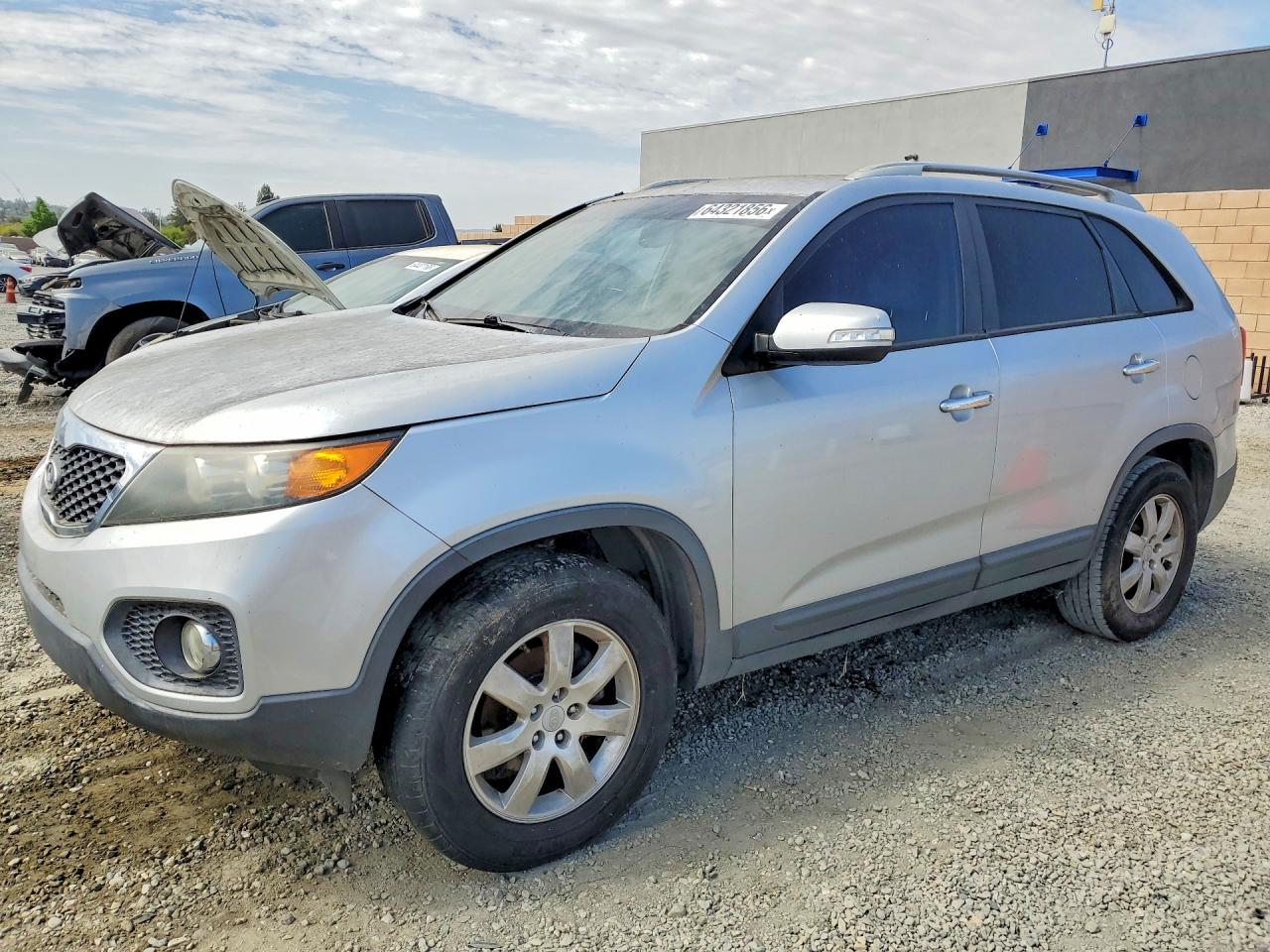 2011 Kia Sorento LX, VIN 5XYKT4A15BG155445 — Mechanical