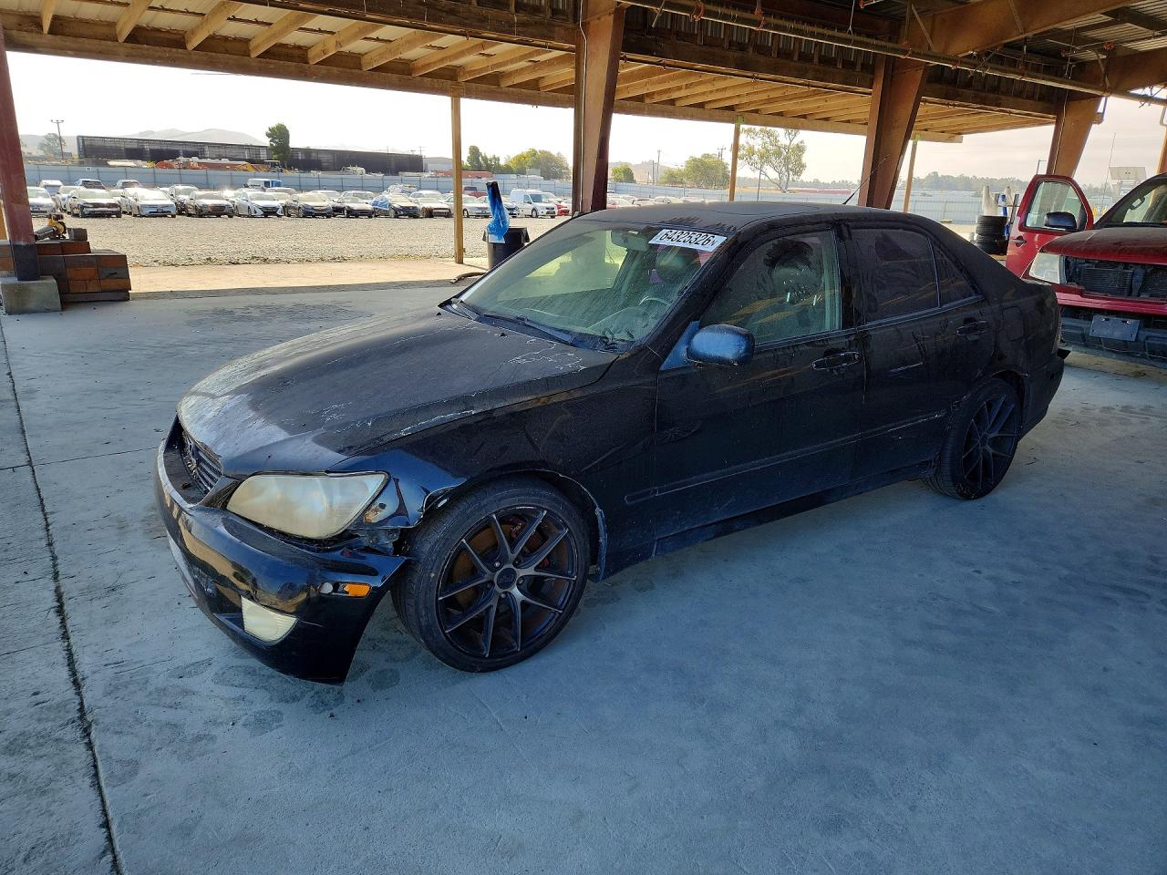 2001 Lexus IS 300/350, VIN JTHBD182910022720 — Front end