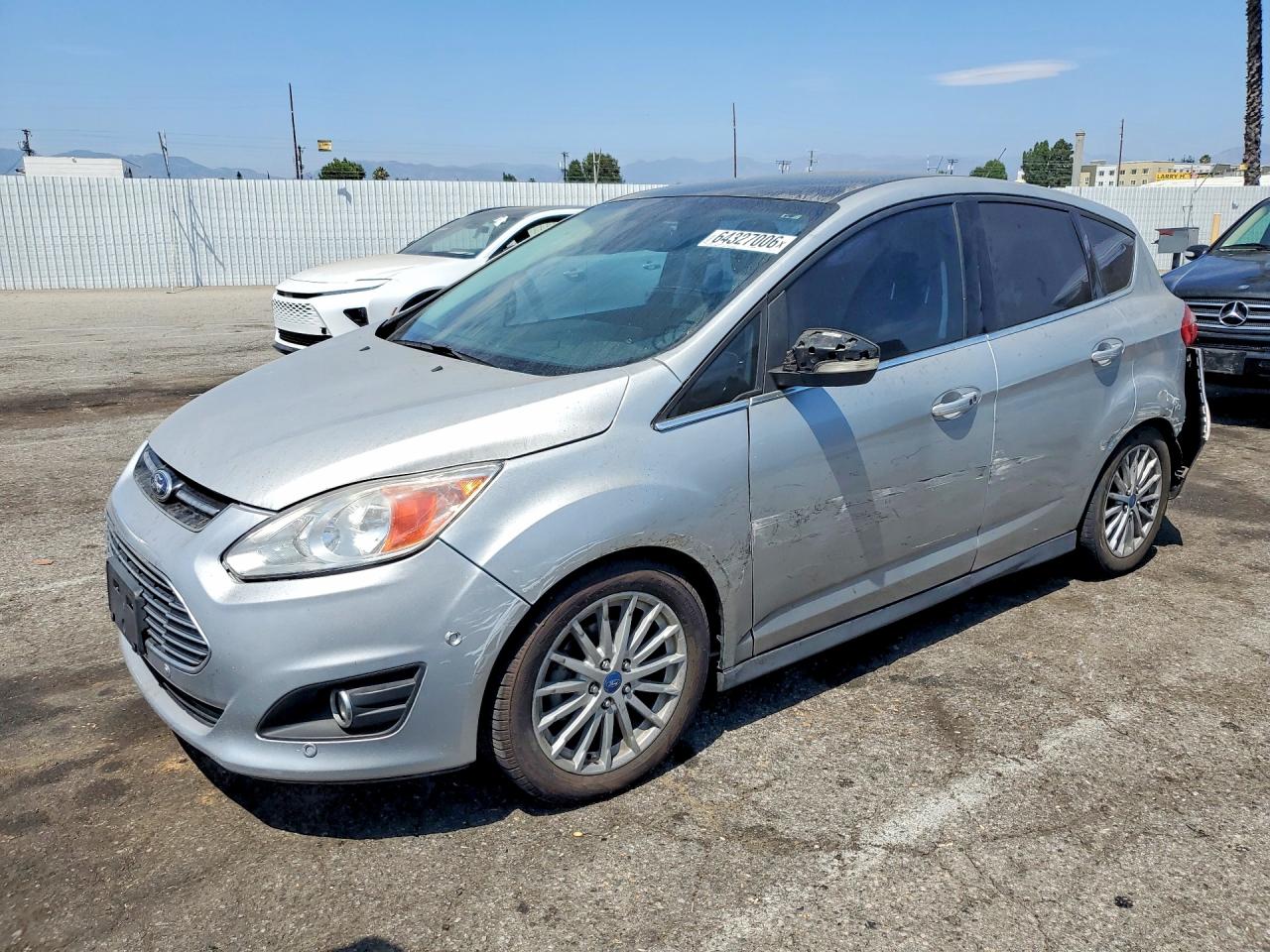 2013 Ford C-Max SEL, VIN 1FADP5BU4DL514020 — Side
