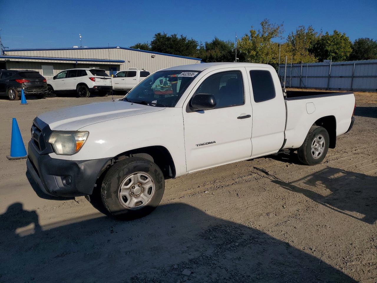 2014 Toyota Tacoma, VIN 5TFTX4CN1EX044482 — Rear end