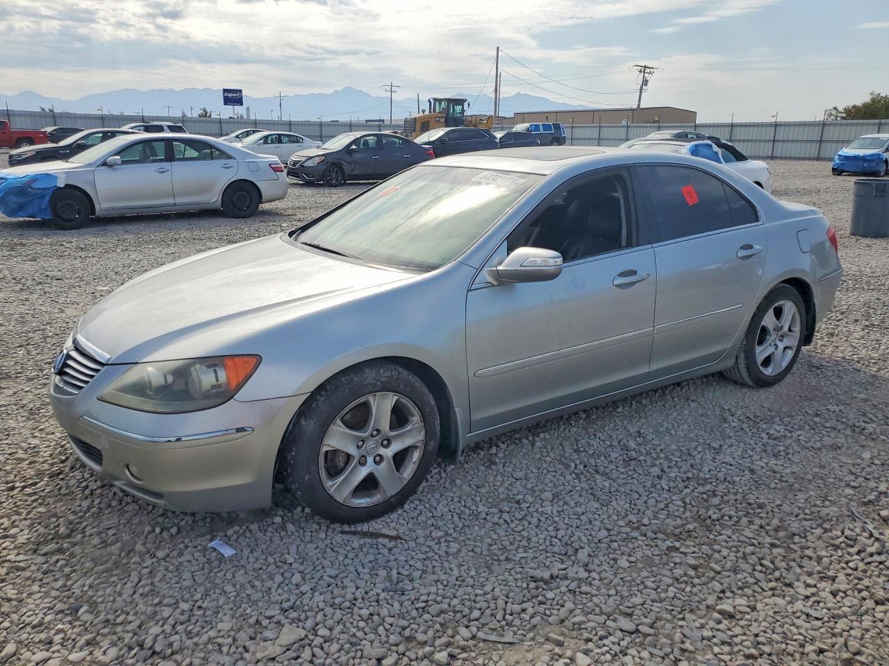 2008 Acura RL Technology, VIN JH4KB16618C002272 — Перед