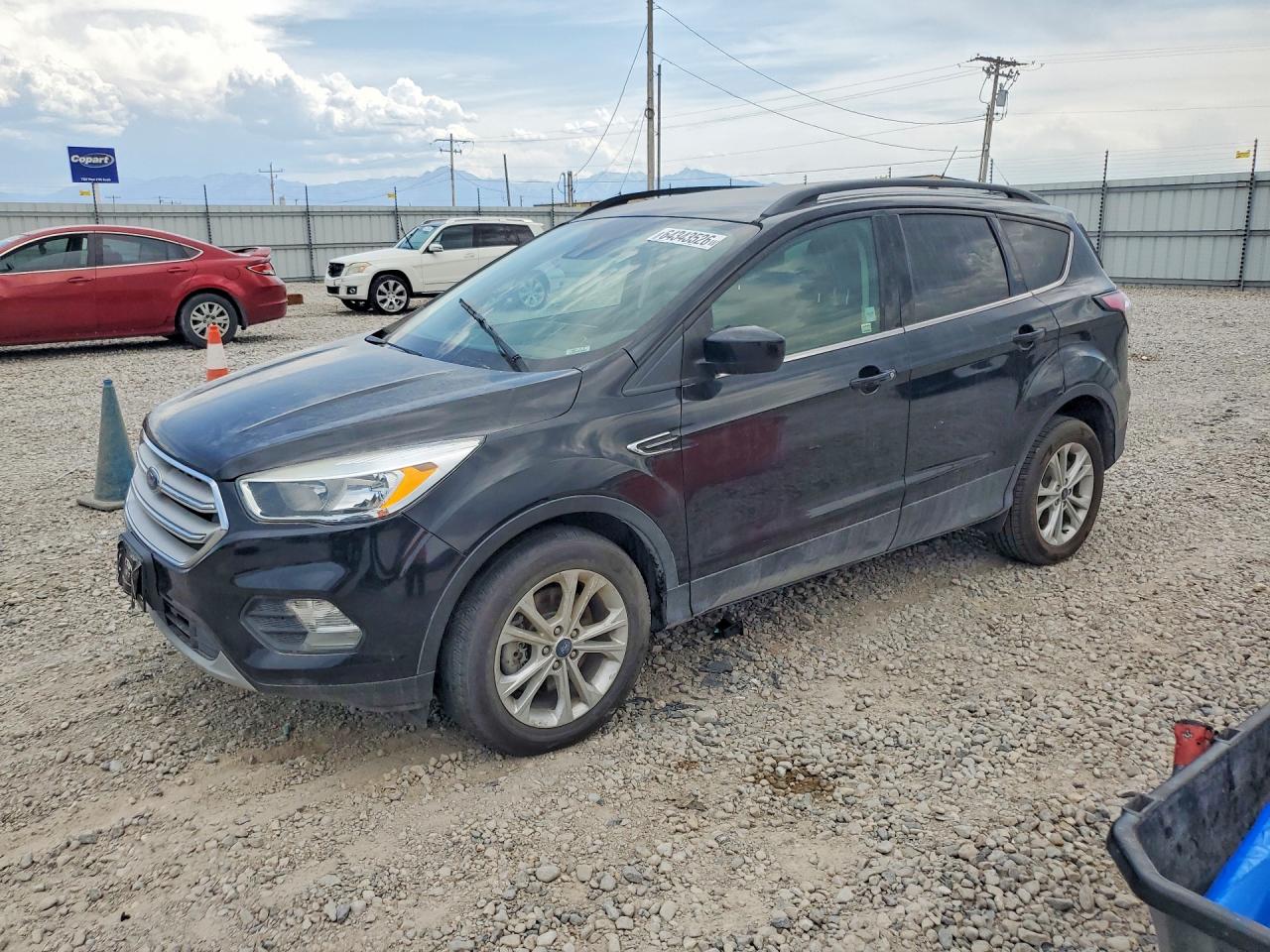 2018 Ford Escape SE, VIN 1FMCU9GD3JUC11651 — Minor dents and scratches