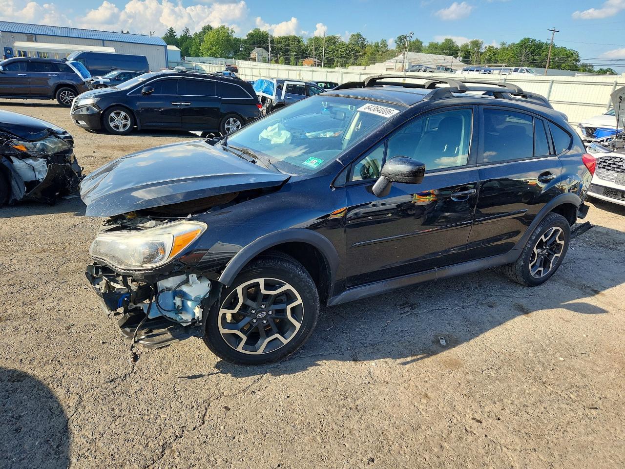 2016 Subaru Crosstrek Premium, VIN JF2GPADC3G8292681 — Перед