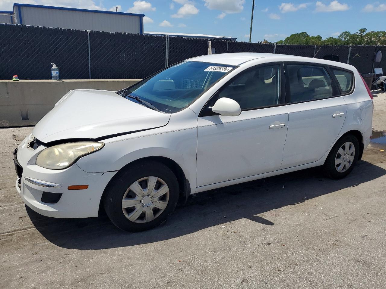 2011 Hyundai Elantra GLS, VIN KMHDB8AE3BU122542 — Front end