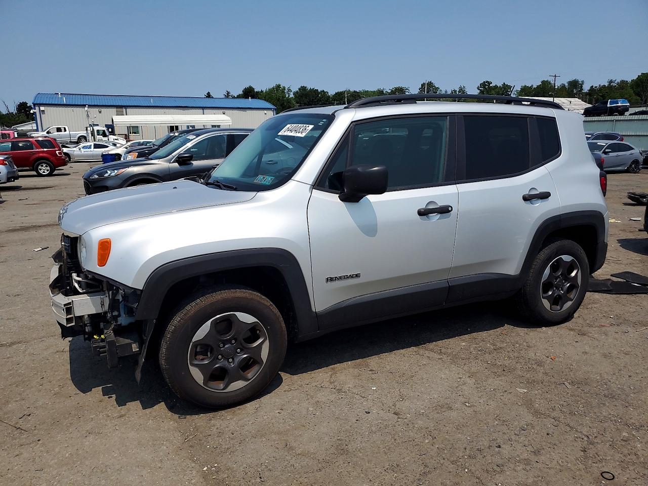 2017 Jeep Renegade Sport, VIN ZACCJBAB4HPF96936 — Перед