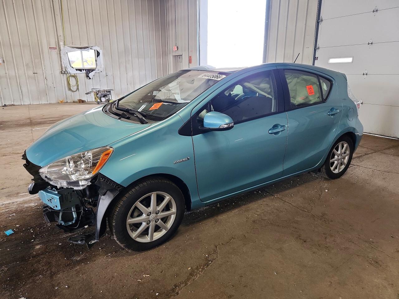 2013 Toyota Prius Two, VIN JTDKDTB31D1046930 — Side