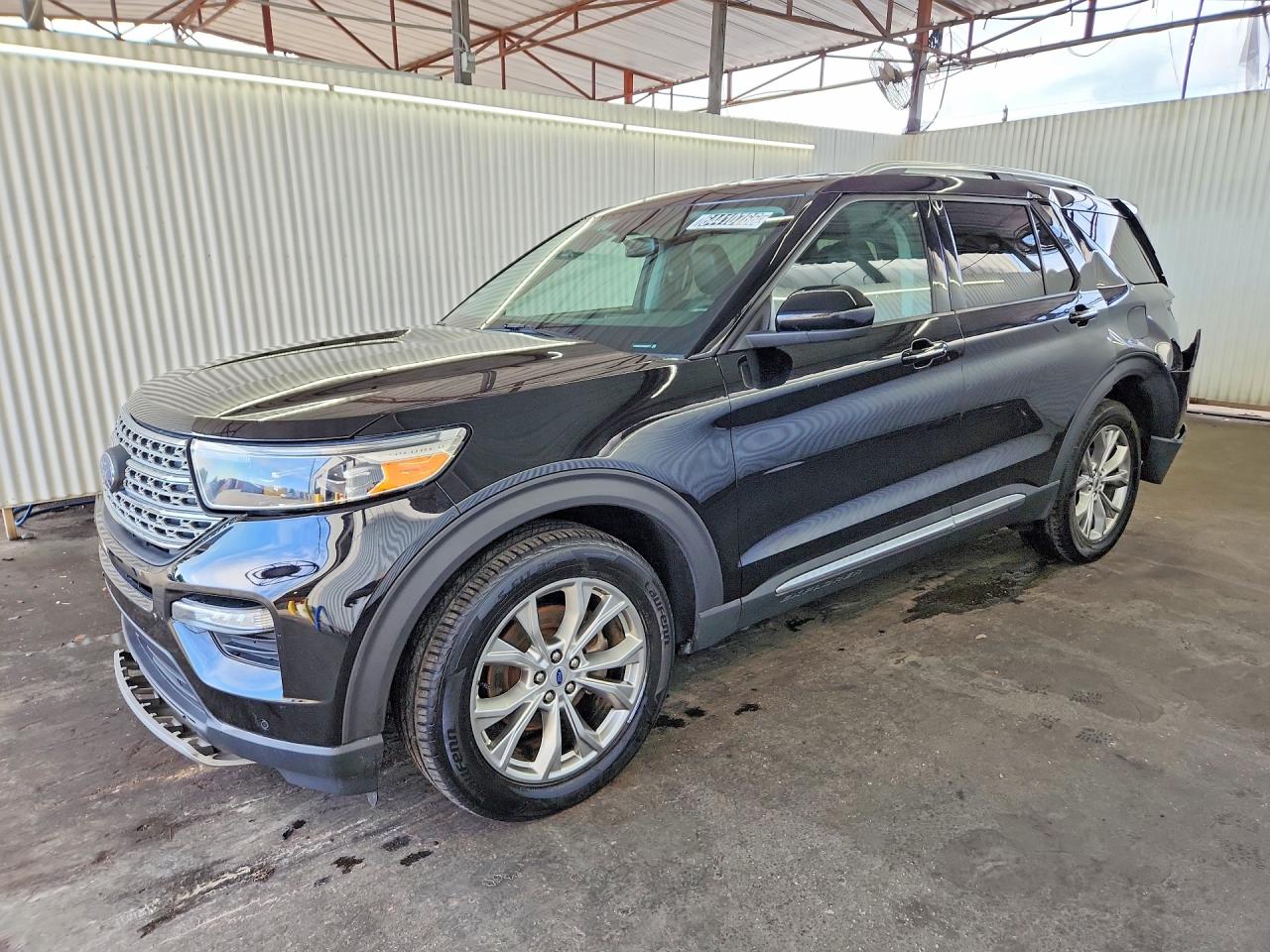 2022 Ford Explorer Limited, VIN 1FMSK8FH2NGB20777 — Rear end