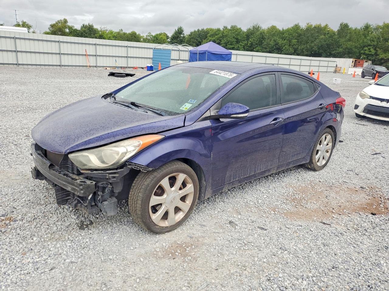 2011 Hyundai Elantra Limited, VIN 5NPDH4AE3BH014668 — Front end