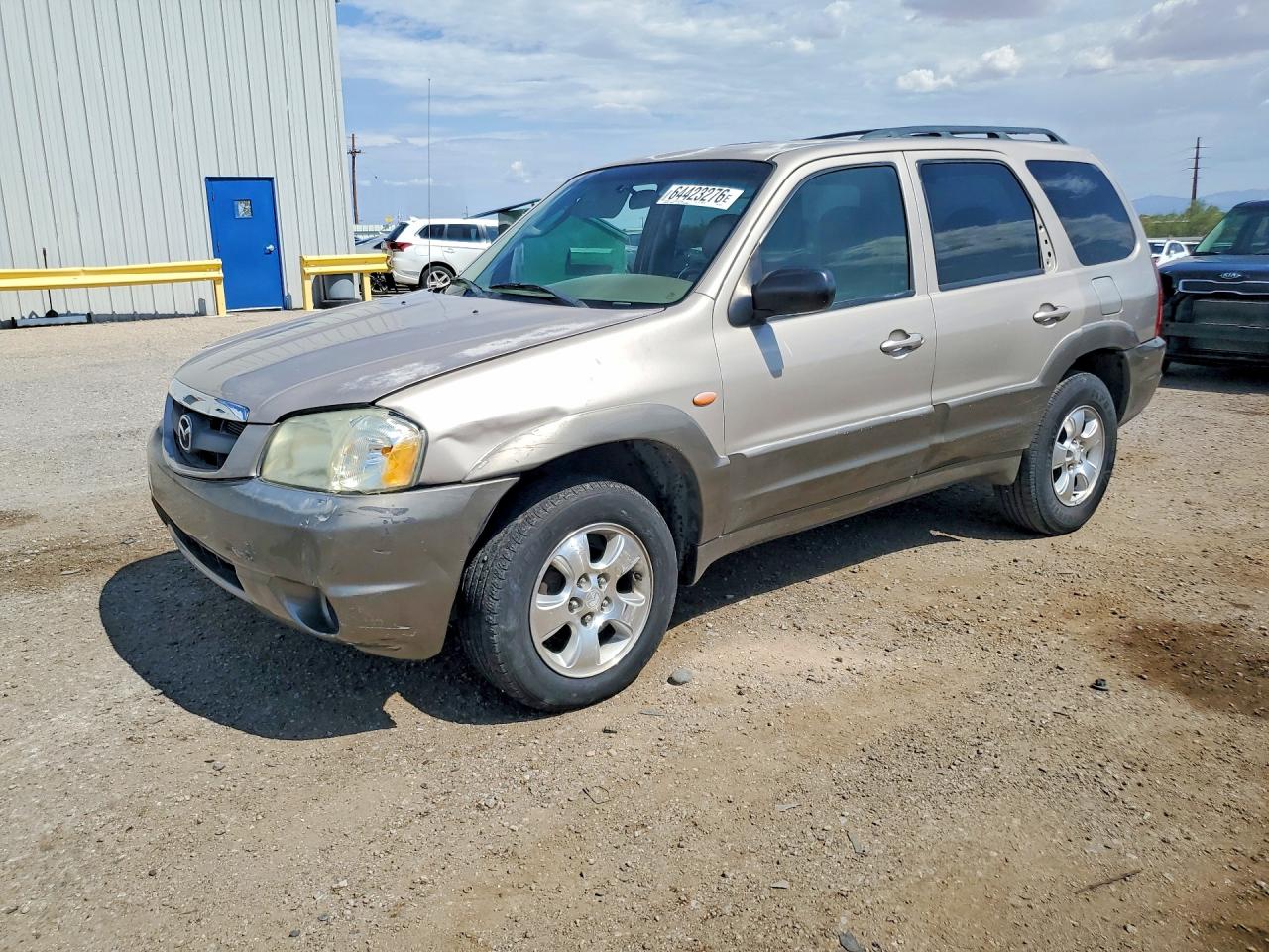 2002 Mazda Tribute LX, VIN 4F2YU08142KM22591 — Front end