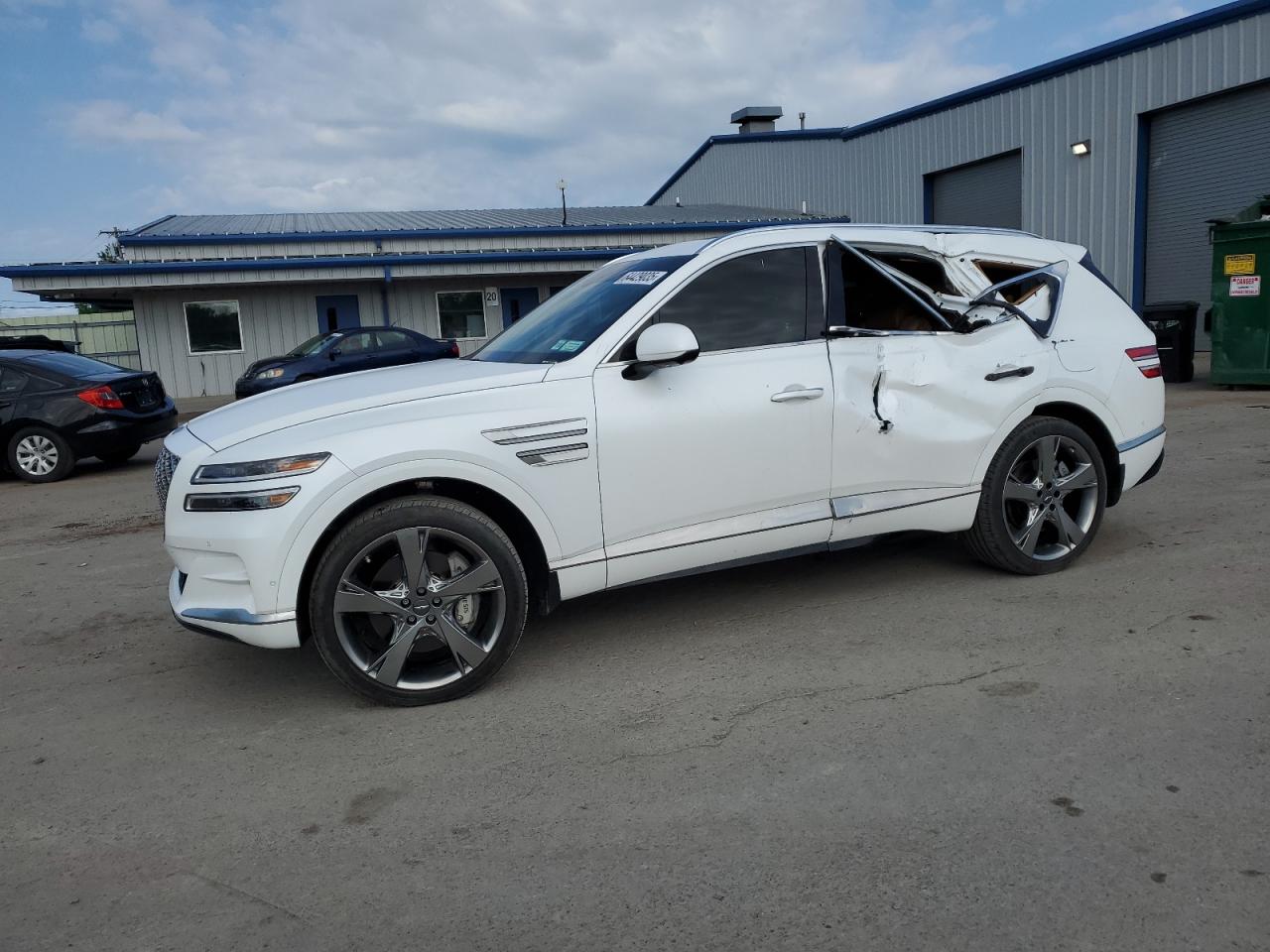 2024 Genesis GV80, VIN KMUHCESC9RU163909 — Side