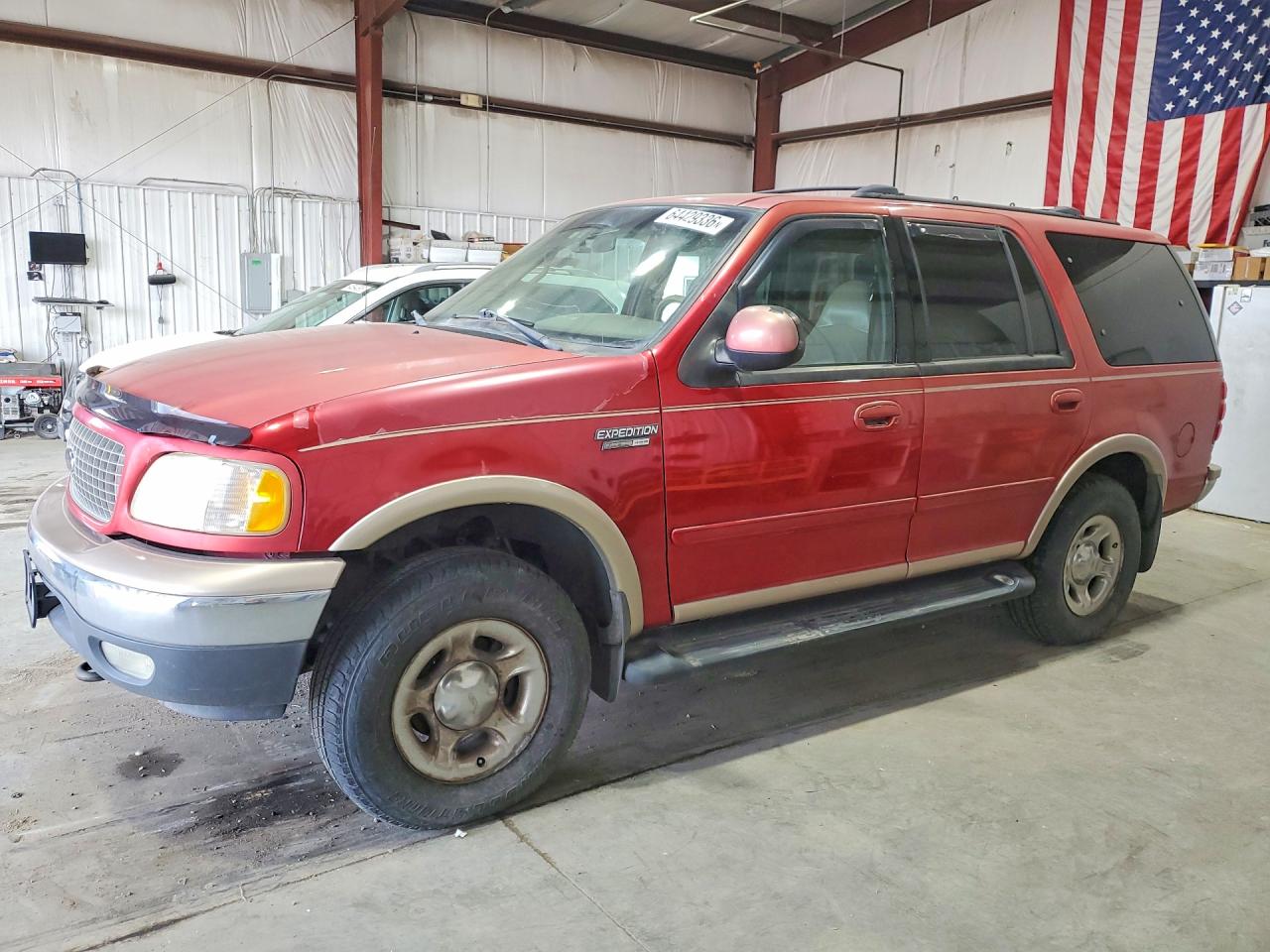 1999 Ford Expedition XLT, VIN 1FMPU18L7XLB42339 — Мелкие вмятины и царапины