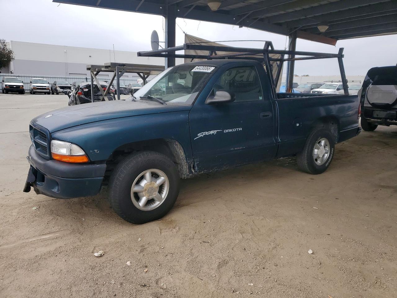 1997 Dodge Dakota, VIN 1B7FL26X6VS145346 — Перед