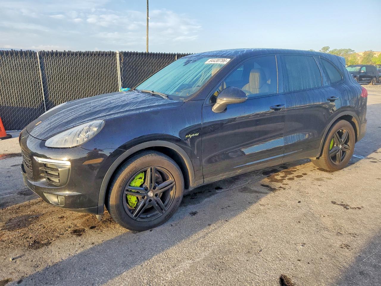 2016 Porsche Cayenne S E-Hybrid, VIN WP1AE2A24GLA16551 — Обычный износ