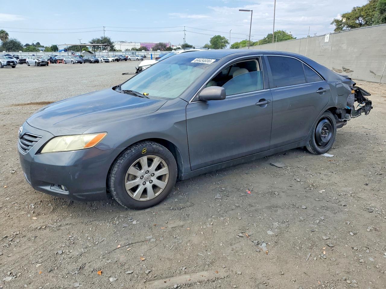 2007 Toyota Camry LE, VIN 4T1BK46K87U526510 — Rear end