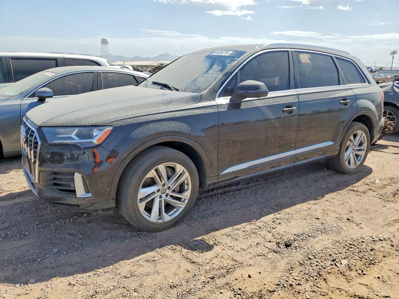 2020 Audi Q7 Premium Plus, VIN WA1LXAF74LD002277 — Normal wear