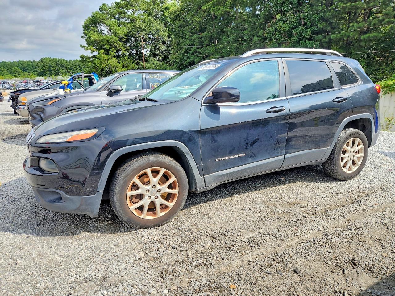 2014 Jeep Cherokee Latitude, VIN 1C4PJLCS1EW104902 — Mechanical