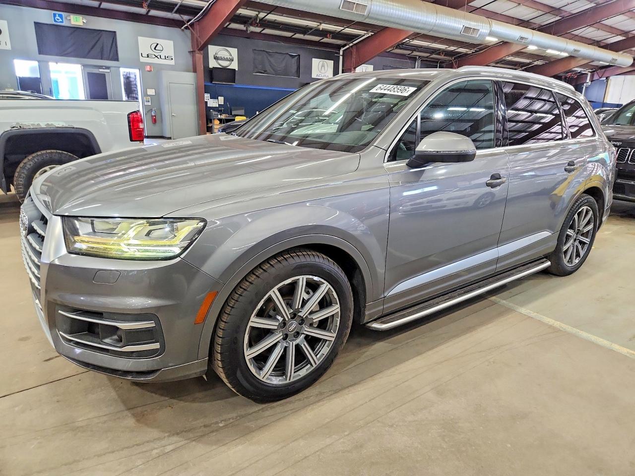 2018 Audi Q7 Prestige, VIN WA1VABF72JD009581 — Мелкие вмятины и царапины