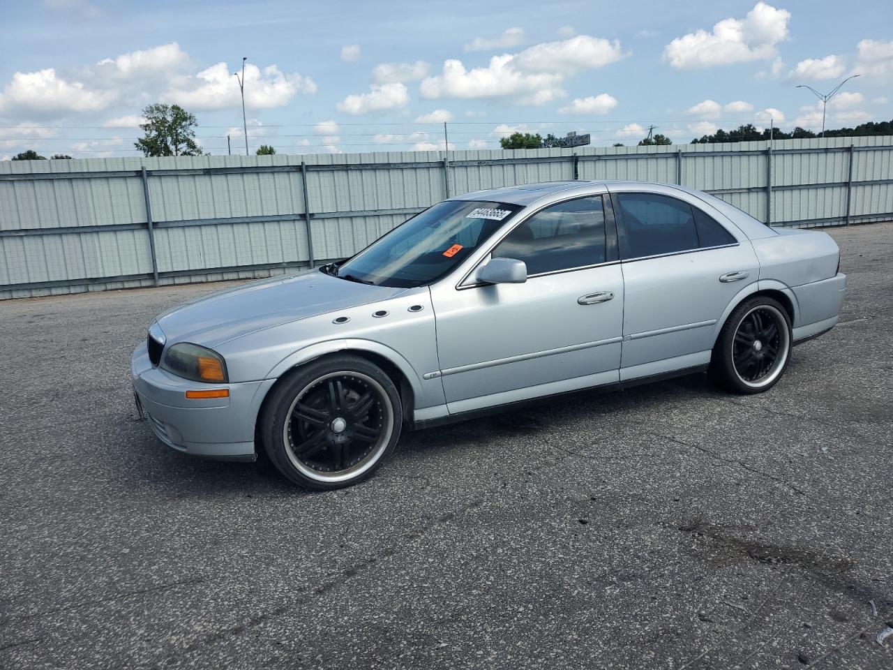 2001 Lincoln LS, VIN 1LNHM87AX1Y736723 — Вода / потоп