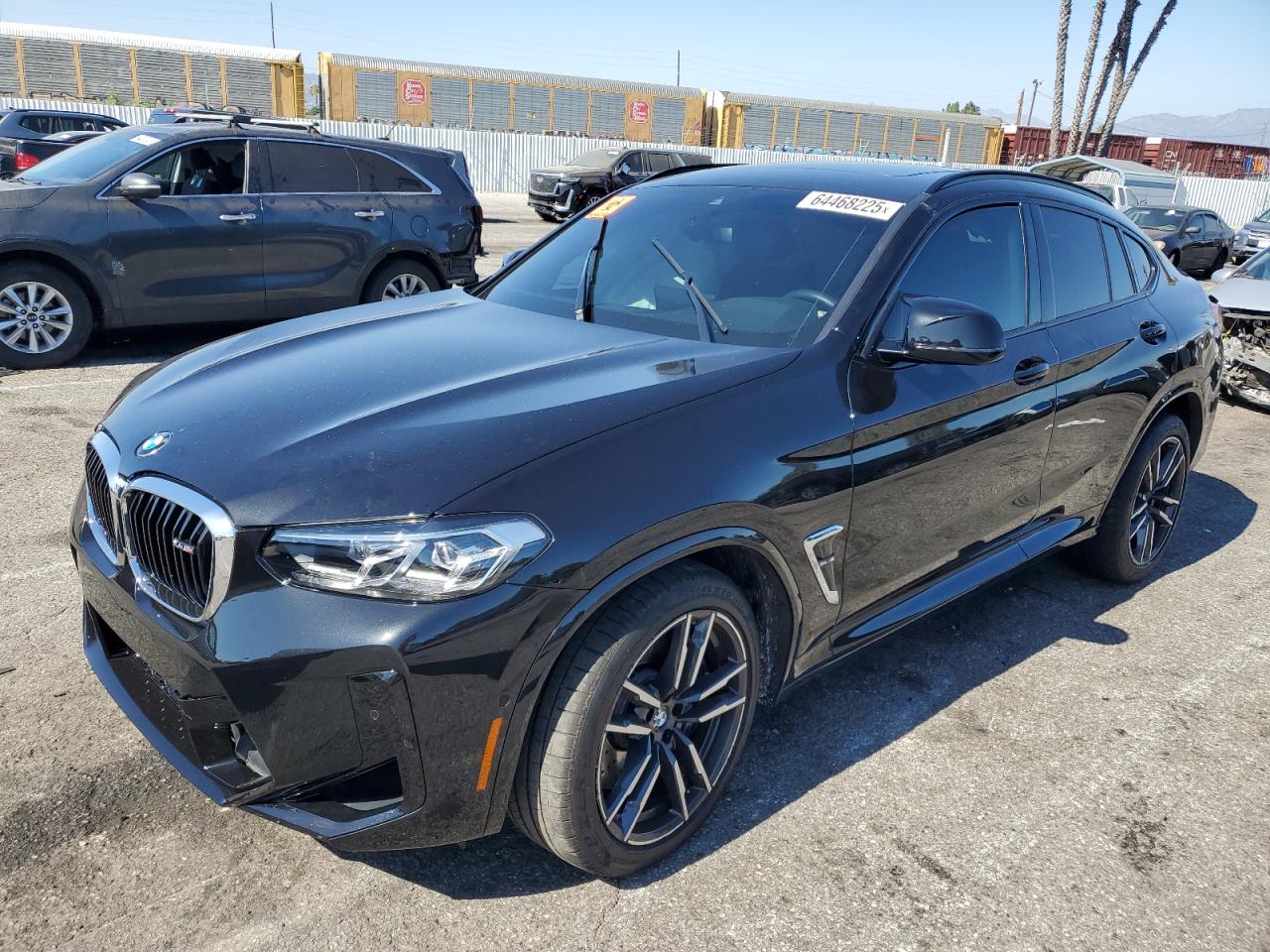 2024 BMW X4 M, VIN 5YM23EC07R9W35774 — Перед
