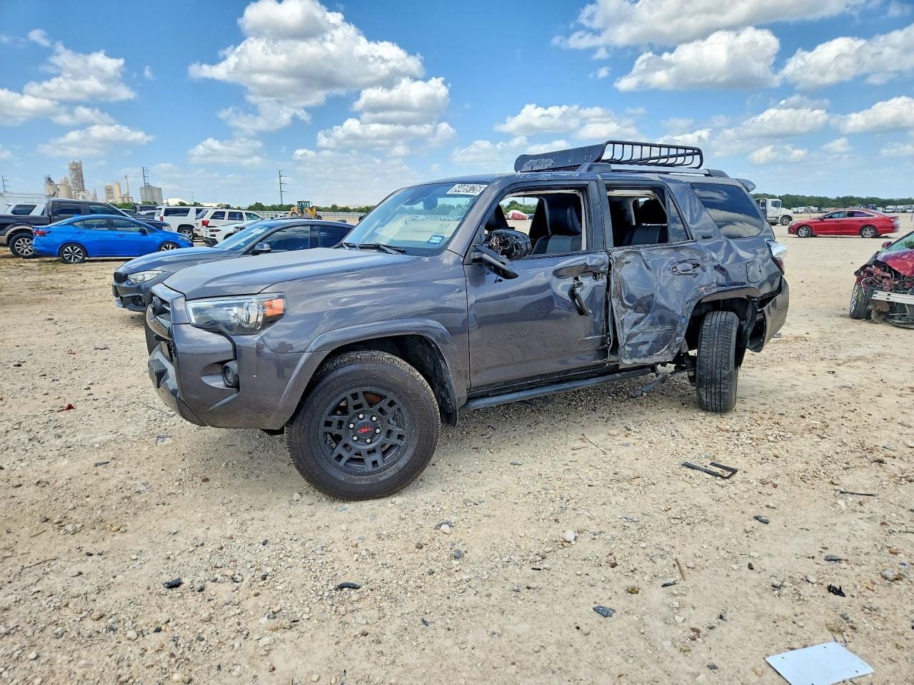 2023 Toyota 4Runner SR5 Premium, VIN JTENU5JR1P6187689 — All over
