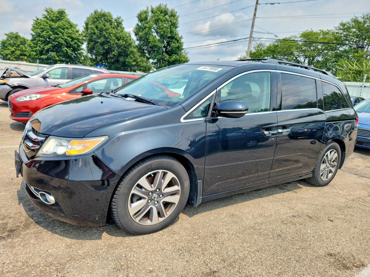 2016 Honda Odyssey Touring Elite, VIN 5FNRL5H91GB162522 — Мелкие вмятины и царапины