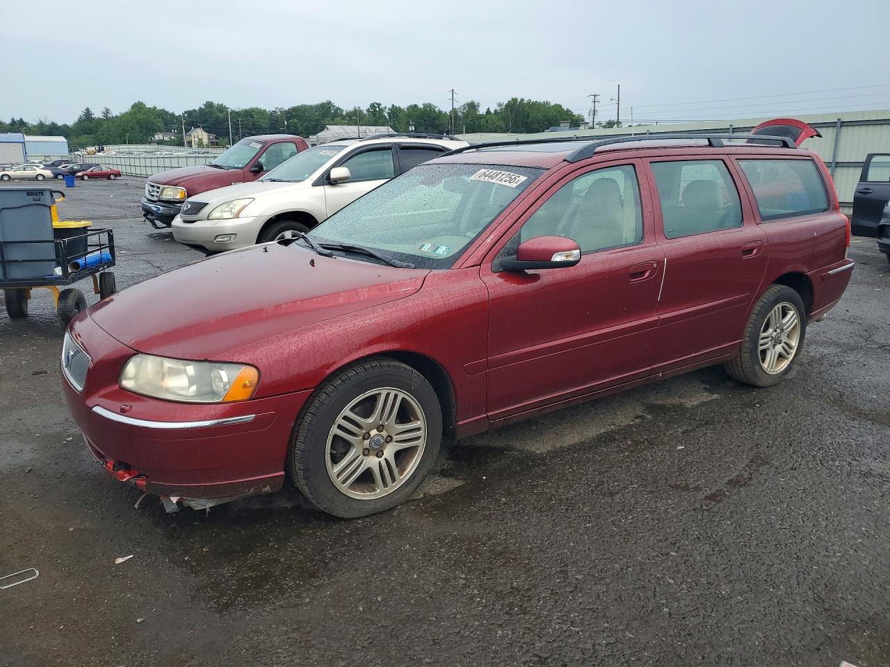 2007 Volvo V70 2.5L Turbo, VIN YV1SW592872624811 — Front end