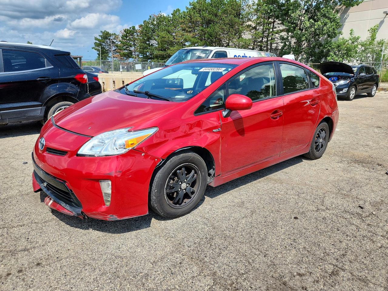 2015 Toyota Prius Two, VIN JTDKN3DU4F1878333 — Front end